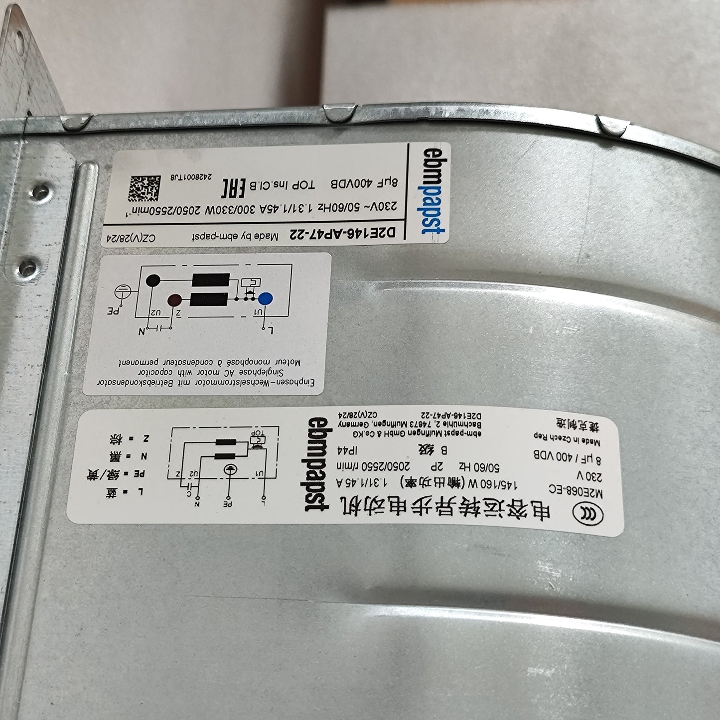 ebmpapst D2E146-AP47-22 Centrifugal Fan 146mm 230V 2050RPM 970m³/h 300W 440Pa