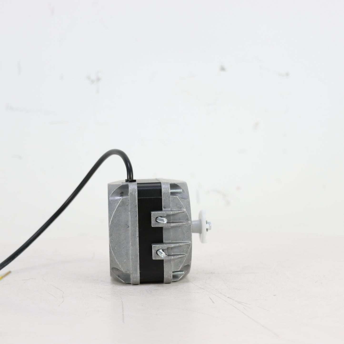 M4Q045-CA03-51 1500RPM Industrial Fan by ebm-papst