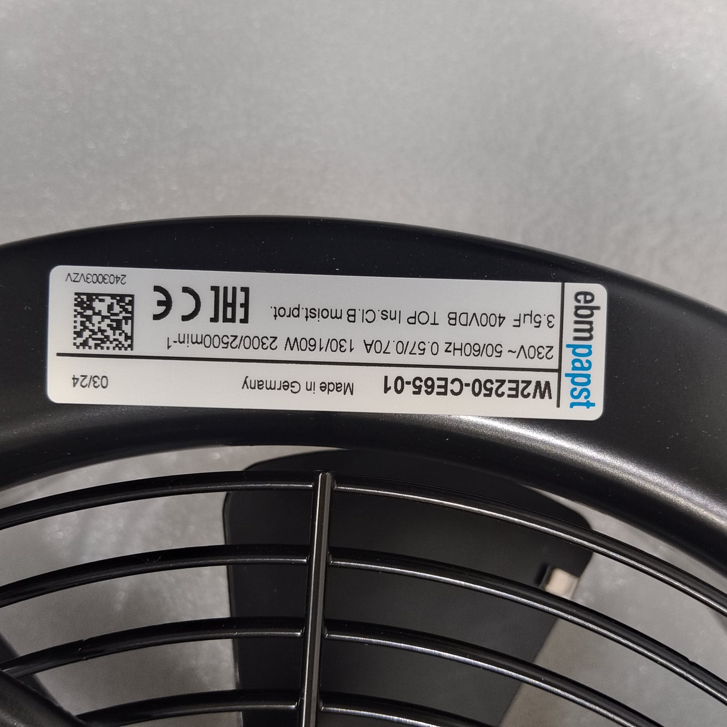 ebm-papst W2E250-CE65-01 AC Axial Fan 230VAC 250mm 50/60Hz Wall Ring