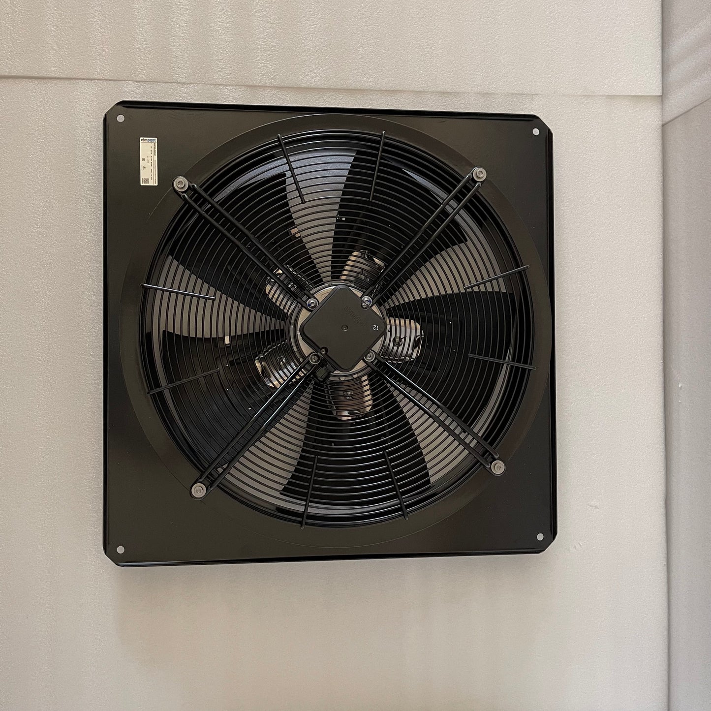 ebmpapst W4E560-GN03-01 Axial Fan 560mm 230V 1185RPM 11410m³/h 1010W 120Pa